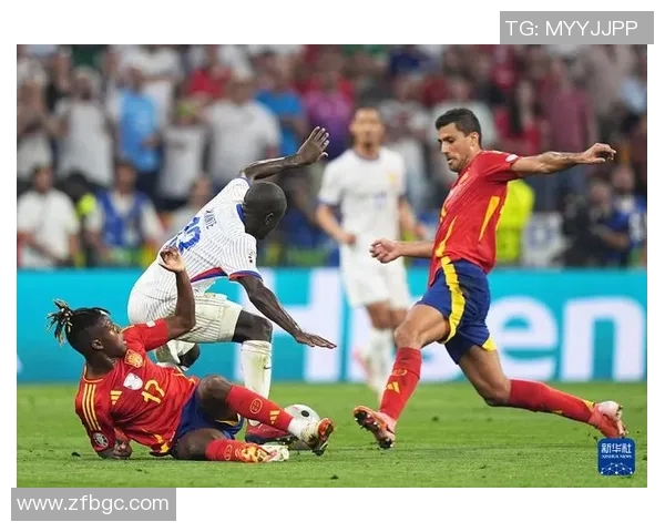 西班牙足球明星中后卫的辉煌历程与战术解析 西班牙足球明星中后卫的辉煌历程与战术解析